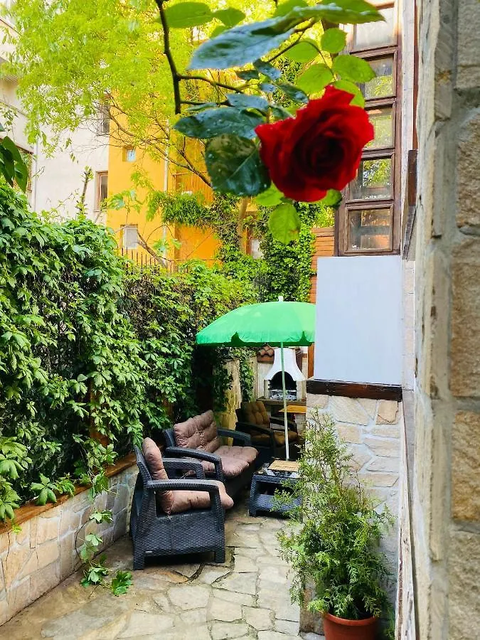 Tatil Evi Бургасский Дом